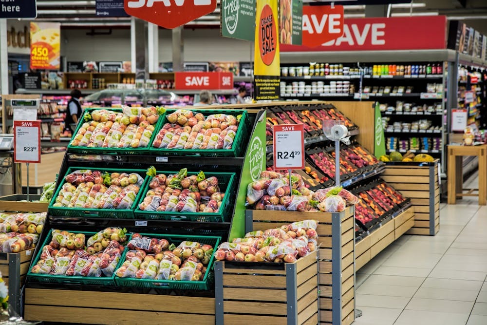 Local Grocery & Value Shops